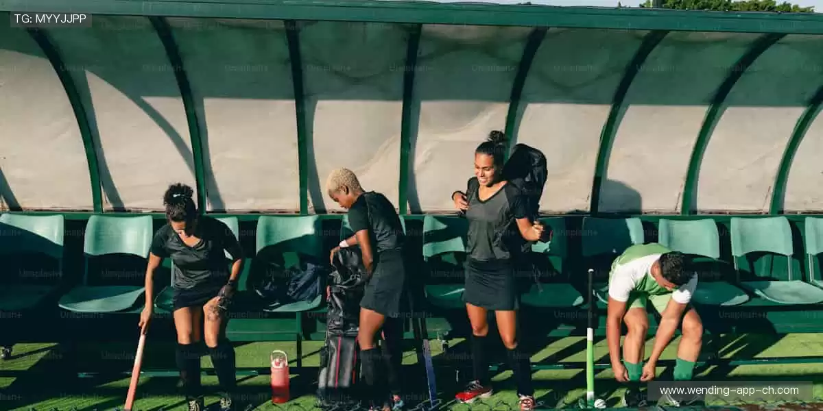 💻【直播平台】实时弹幕互动，你不是一个人在观赛！